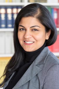 Rechtsanwältin Sarmina Farook